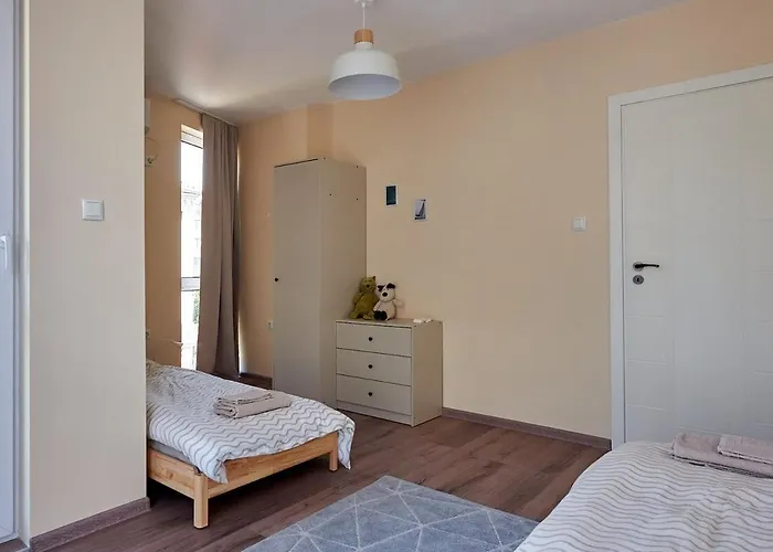 Corner In The Center - 2bd Apartman Burgasz