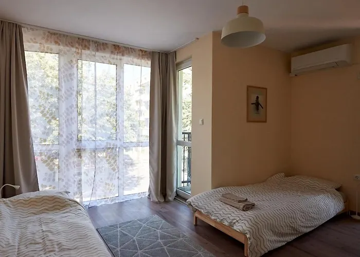 Corner In The Center - 2bd Apartman Burgasz